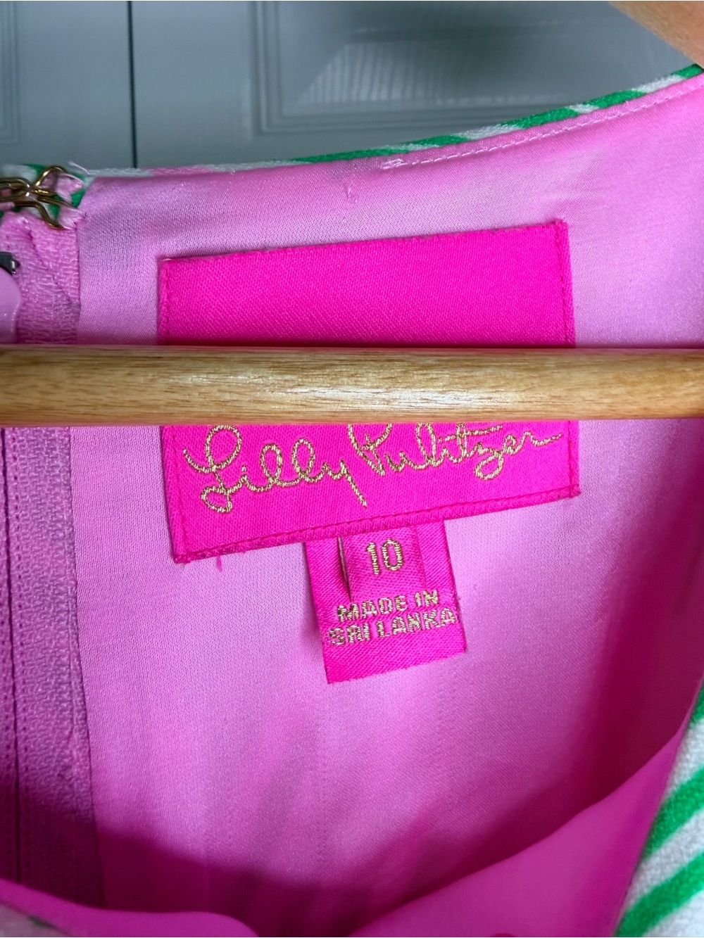 Lilly Pulitzer Donna Romper “Who Let the Fronds Out” Pink Green Print Size 10 - Picture 12 of 13
